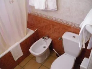 Riavela מלון איאמונטה